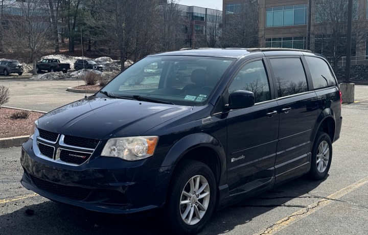 Dodge Grand Caravan BraunAbility medical transportation van